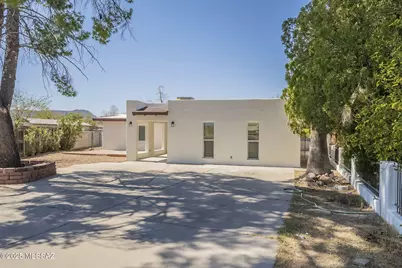 2965 W Christopher Drive, Tucson, AZ 85746 - Photo 1