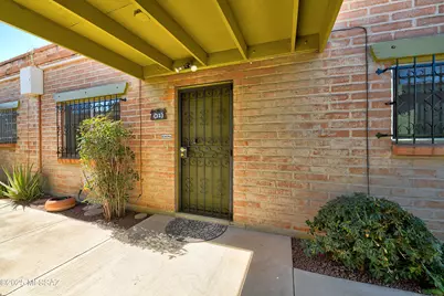 35 E Pastime Road, Tucson, AZ 85705 - Photo 1