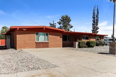 8909 E McClellan Street, Tucson, AZ 85710 - Photo 1