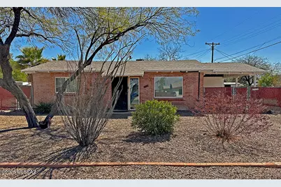 4036 E North Street, Tucson, AZ 85712 - Photo 1