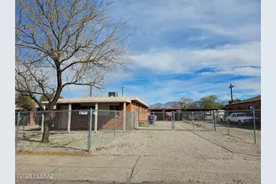 4535 E 17th Street, Tucson, AZ 85711 - Photo 1