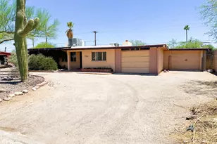 3926 E Camino De Palmas, Tucson, AZ 85711 - Photo 1
