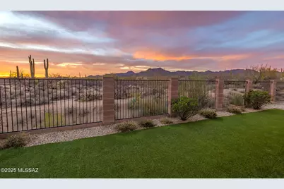 12507 N Wind Runner Parkway, Marana, AZ 85658 - Photo 1