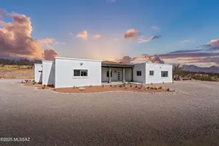 1044 Circulo Aventura, Rio Rico, AZ 85648 - Photo 1