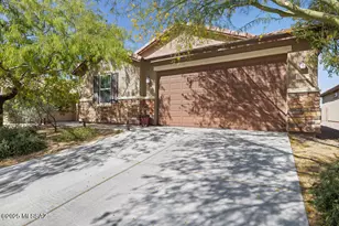 11560 W Boll Bloom Dr, Marana, AZ 85653 - Photo 1