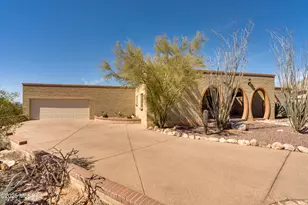 6711 N Calle Zella, Tucson, AZ 85718 - Photo 1
