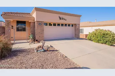 564 W Union Bell Drive, Green Valley, AZ 85614 - Photo 1