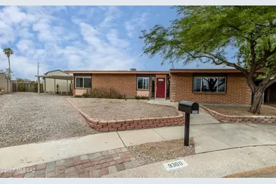 9300 E Helen Street, Tucson, AZ 85715 - Photo 1