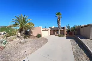 1524 S St Tropaz Pl, Tucson, AZ 85713 - Photo 1