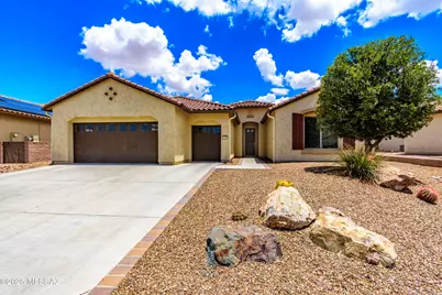 2129 E Madera Plateau Drive, Green Valley, AZ 85614 - Photo 1