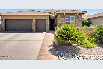 2681 E Glen Canyon Road, Green Valley, AZ 85614 - Photo 1