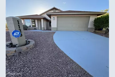 1129 N Amberbrooke Avenue, Tucson, AZ 85745 - Photo 1