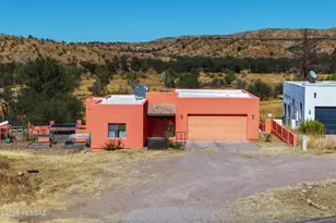 6 Lacey Ct, Nogales, AZ 85621 - Photo 1