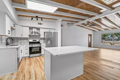 4158 E Flower Street, Tucson, AZ 85712 - Photo 1