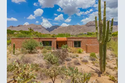 6860 N Solaz Tercero, Tucson, AZ 85718 - Photo 1