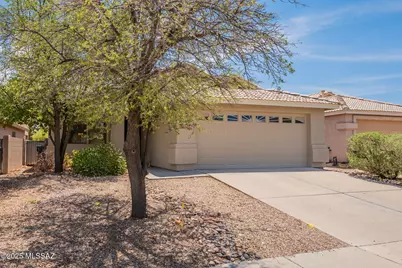 10384 E Ravenswood Street, Tucson, AZ 85747 - Photo 1