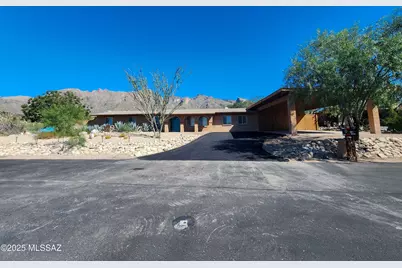 3553 E Lizard Rock Place, Tucson, AZ 85718 - Photo 1