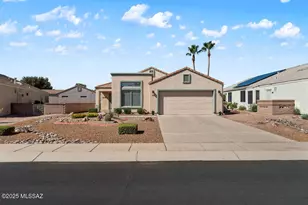 551 W Links Ln, Green Valley, AZ 85614 - Photo 1