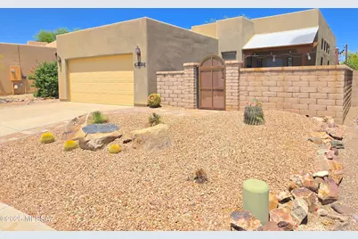 10377 E Vail Trap Spring Court, Tucson, AZ 85748 - Photo 1