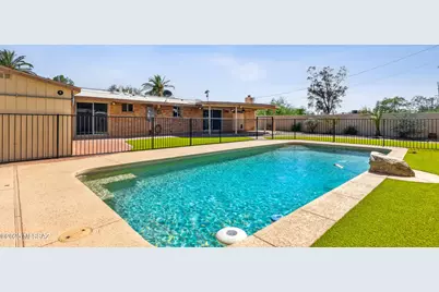 5701 E Waverly Street, Tucson, AZ 85712 - Photo 1