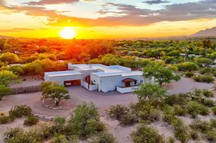 5440 E Fort Lowell Rd, Tucson, AZ 85712 - Photo 1