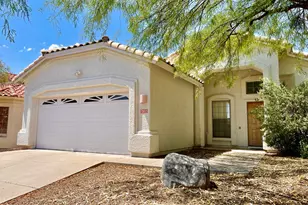 7585 E Ventana Vista Ct, Tucson, AZ 85750 - Photo 1