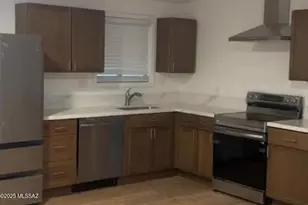 3521 E Monthan Stravenue, Tucson, AZ 85713 - Photo 1