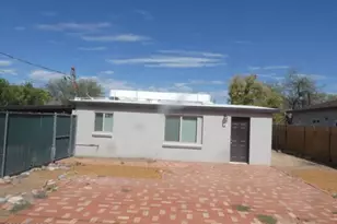 2706 N Eastgate Dr, Tucson, AZ 85712 - Photo 1