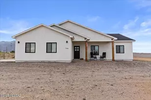 7980 S. BILLIARDS LANE, Safford, AZ 85546 - Photo 1