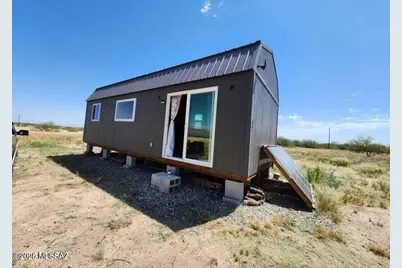 805 W Knox Street, Pearce, AZ 85625 - Photo 1