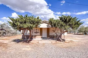 450 Adams N, Benson, AZ 85602 - Photo 1