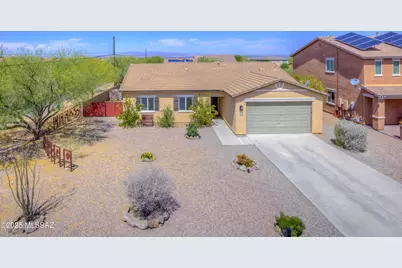 762 S Courts Redford Drive, Vail, AZ 85641 - Photo 1