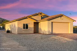 7660 S Sparrow Ave, Tucson, AZ 85746 - Photo 1