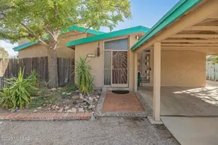 5242 E 19th St, Tucson, AZ 85711 - Photo 1