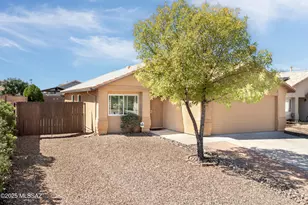 9424 E Marquis Diamond Ln, Tucson, AZ 85747 - Photo 1