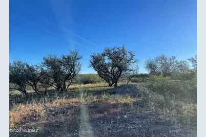 594 Camino Kansas #31, Rio Rico, AZ 85648 - Photo 1