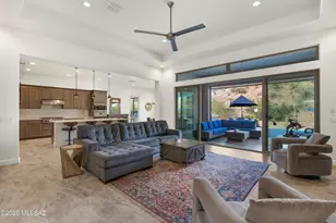 66470 E Peregrine Pl, Tucson, AZ 85739 - Photo 8