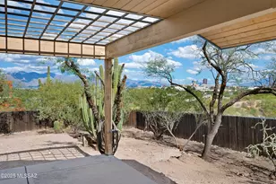 202 Sentinel Peak Rd, Tucson, AZ 85745 - Photo 1