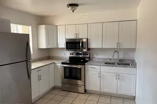 3840 N Park Ave, Tucson, AZ 85719 - Photo 1