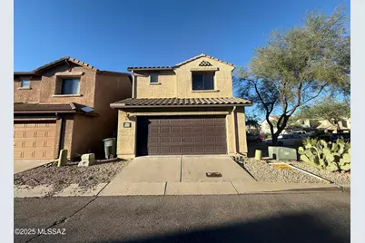 10597 E Pleasant Pasture Drive, Tucson, AZ 85747 - Photo 1