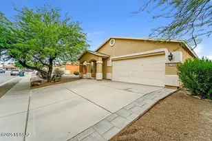1502 W Bathurst Rd, Tucson, AZ 85746 - Photo 1