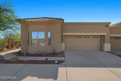 660 N Cedar Bend Avenue, Green Valley, AZ 85614 - Photo 1