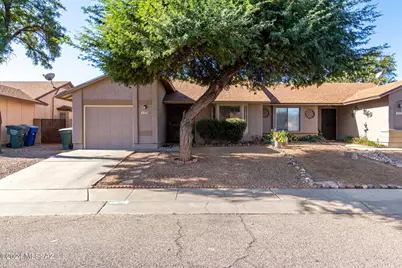 5336 S Carriage Hills Drive, Tucson, AZ 85746 - Photo 1