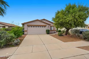 5834 S Wood Crest Dr, Tucson, AZ 85746 - Photo 1