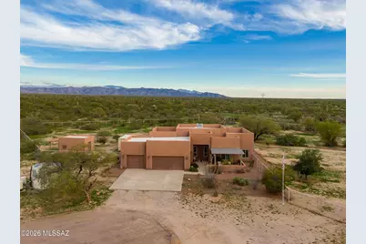 30895 E Goodman Ranch Road, Marana, AZ 85658 - Photo 1