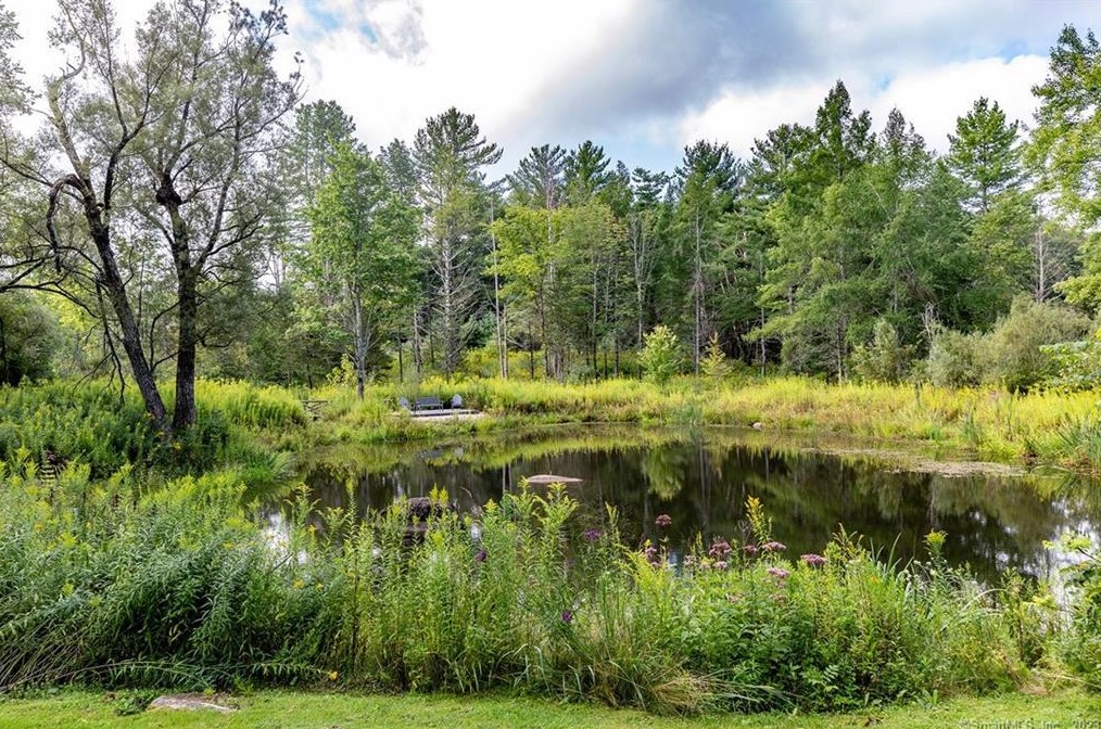 235 Wells Hill Rd, Lakeville, CT 06039