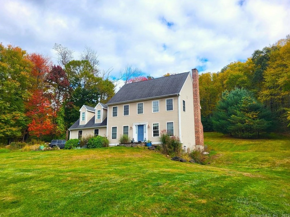 117 Loehr Rd, Tolland, CT