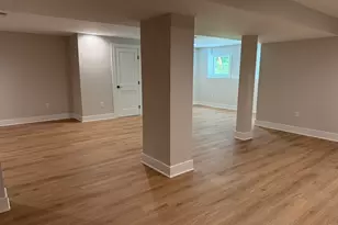 14 Village Cir, Guilford, CT 06437 - Photo 16
