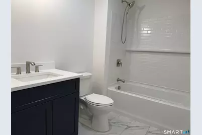14 Village Circle #14, Guilford, CT 06437 - Photo 10