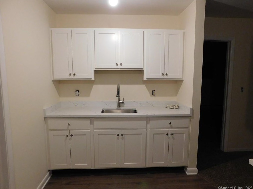 1630 Madison Ave Apt B, Bridgeport, CT